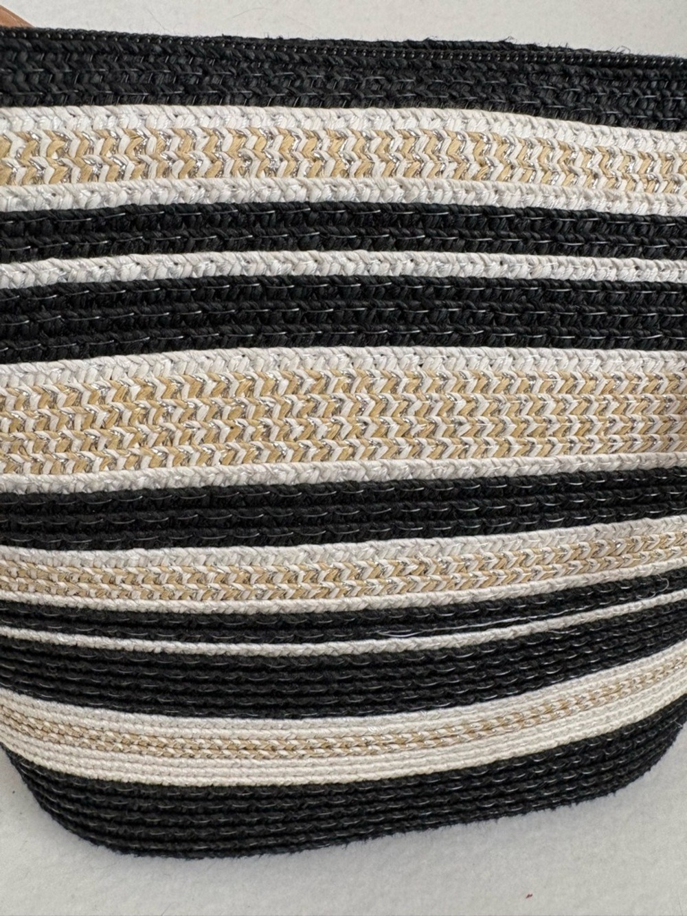 Paper Straw Woven Cross Body Bag - Picture 2 of 5